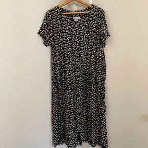 Vintage Ditsy Floral Midi Dress